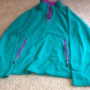 Reebok half zip Sweater!